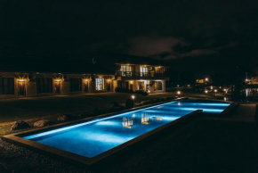 Summer Rocker Villa